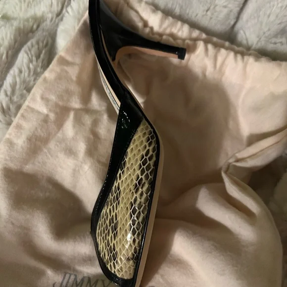 Vintage Jimmy Choo Black and Beige leather Snakeskin print with dust bag. ✨ - Picture 6 of 10